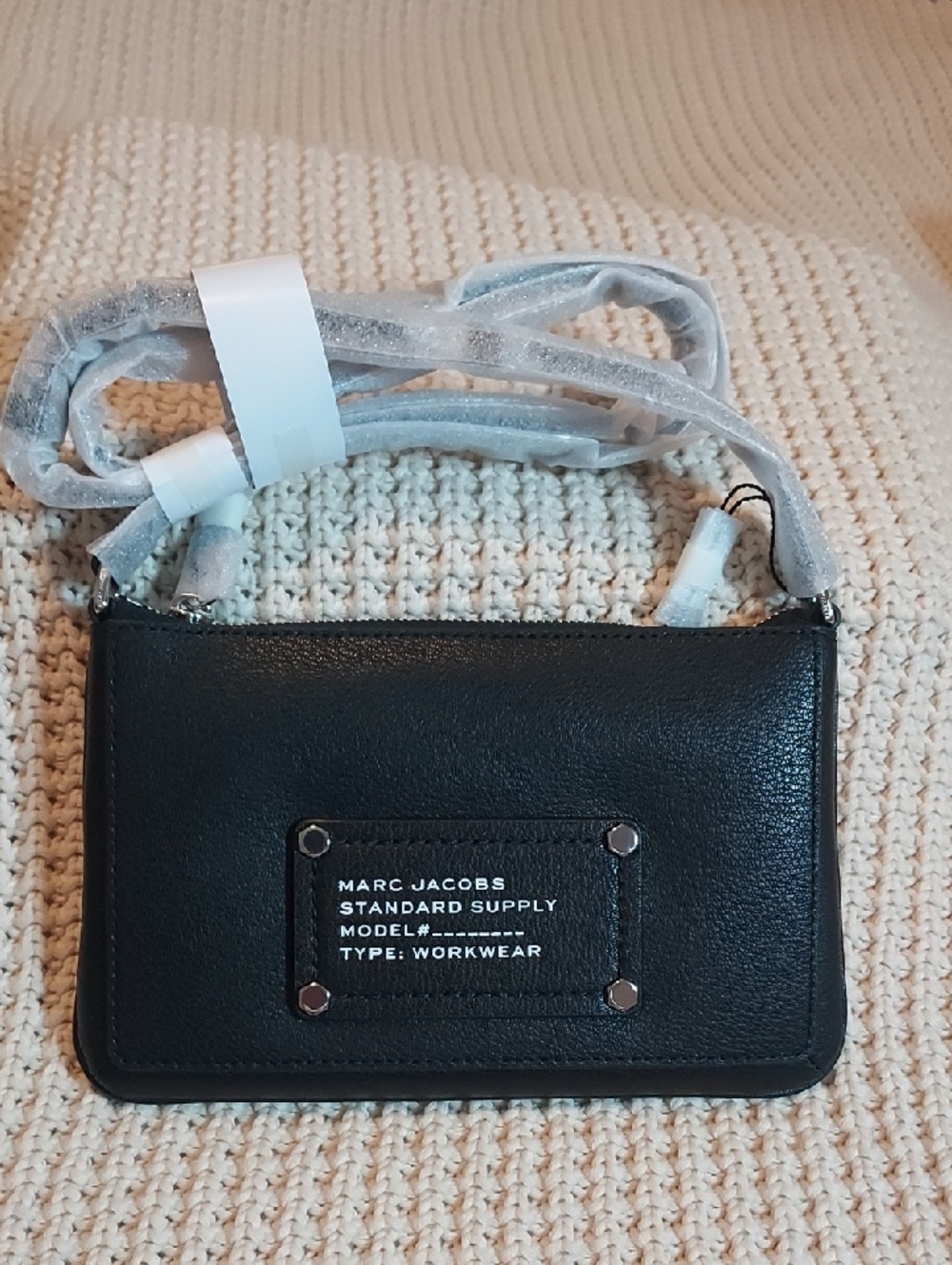 Marc Jacobs Standard Supply Workwear Wink Leather Crossbody In Black Small
